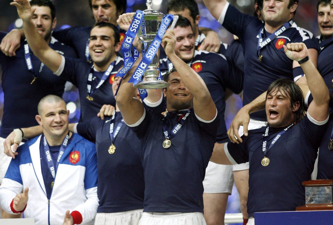 Victoire Equipe de France / Thierry DUSAUTOIR - 20.03.2010 - France / Angleterre - Tournoi des 6 Nations - Stade de France

Photo : Philippe Perusseau / Icon Sport