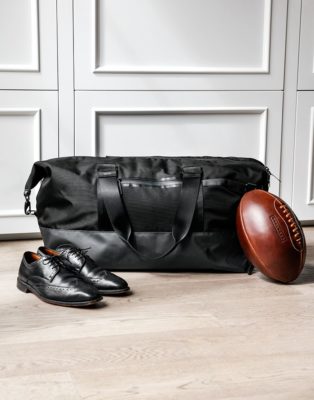 ae_duffel_detail2