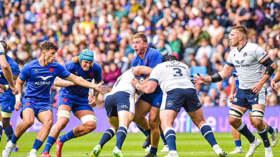 Hamish Watson and Zander Fagerson of Scotland tackles Pierre Bourgarit of France during the International Friendly match at Scottish Gas Murrayfield Stadium, Edinburgh
Picture by Jamie Johnston/Focus Images Ltd 07714373795
05/08/2023 - Photo by Icon sport