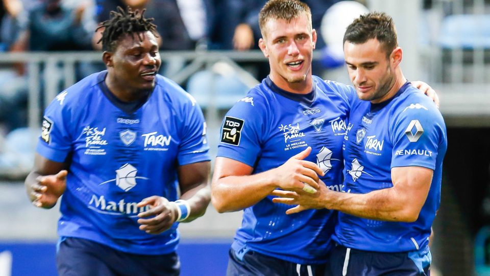 Geoffrey PALIS Castres Olympique celebrates his try with Baptiste DELAPORTE during the Top 14 match between Castres and Stade Francais on October 5, 2019 in Castres, France. (Photo by Laurent Frezouls/Icon Sport) - Geoffrey PALIS - Baptiste DELAPORTE - Stade Pierre Fabre - Castres (France)