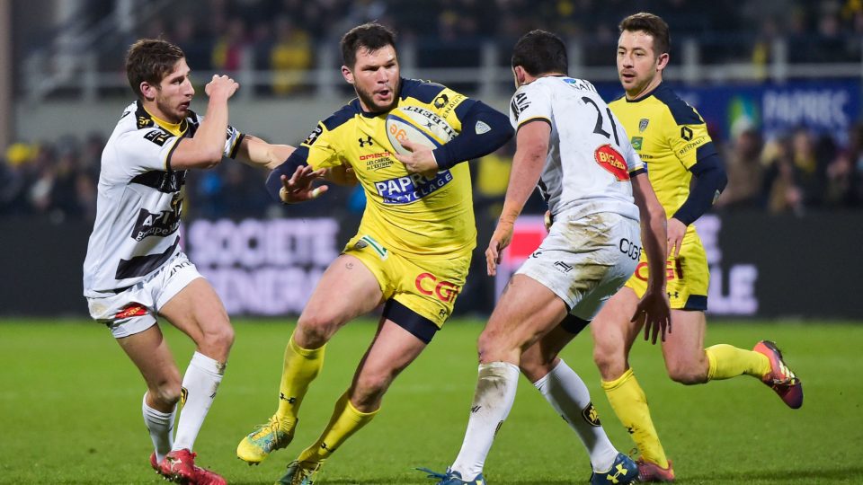 Vincent Rattez of La Rochelle and Remy Grosso of Clermont during the Top 14 match between Clermont and La Rochelle at Parc des Sports Marcel Michelin on January 6, 2019 in Clermont-Ferrand, France. (Photo by Romain Lafabregue/Icon Sport)