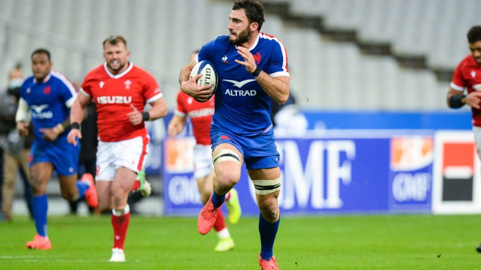Charles OLLIVON of France runs to score a try during the test match between France and Wales at Stade de France on October 24, 2020 in Paris, France. (Photo by Sandra Ruhaut/Icon Sport) - Charles OLLIVON - Stade de France - Paris (France)