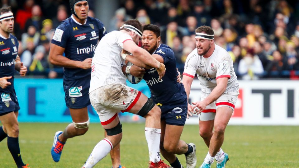 George MOALA of Clermont and Iain HENDERSON of Ulster during the European Rugby Champions Cup, Pool 3 match between Clermont and Ulster on January 11, 2020 in Clermont-Ferrand, France. (Photo by Romain Biard/Icon Sport) - Iain HENDERSON - George MOALA - Stade Marcel Michelin - Clermont Ferrand (France)