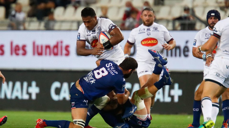 Fotu LOKOTUI of Agen and Thibaut MARTEL of Grenoble during the Pro D2 match between Grenoble and Agen at Stade des Alpes on September 9, 2021 in Grenoble, France. (Photo by Romain Biard/Icon Sport) - Stade des Alpes - Grenoble (France)