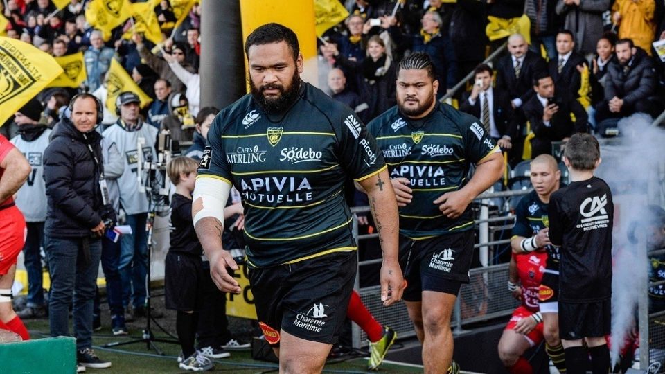 Uini ATONIO and Vincent PELO of La Rochelle during the French Top 14 rugby union match between La Rochelle v Toulon at Stade Marcel Deflandre on March 6, 2016 in La Rochelle, France.