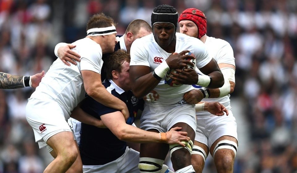 Maro Itoje of England claims a high ball from the kick off during the RBS 6 Nations match between England and Scotland played at Twickenham Stadium, London on 11th March 2017