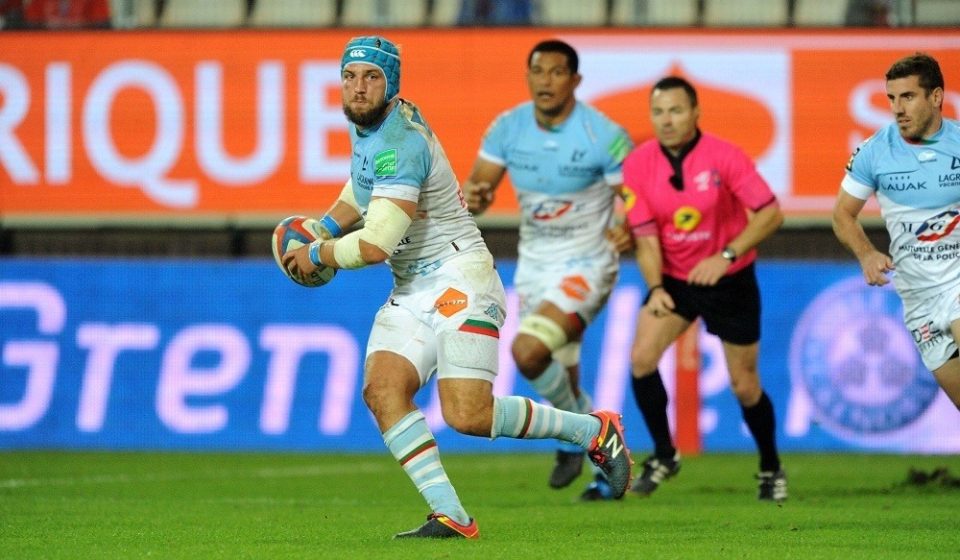 Jean MONRIBOT of Bayonne during the Top 14 rugby match between Fc Grenoble and Aviron Bayonnais Bayonne on October 8, 2016 in Grenoble, France. (Photo by Jean Paul Thomas/Icon Sport)