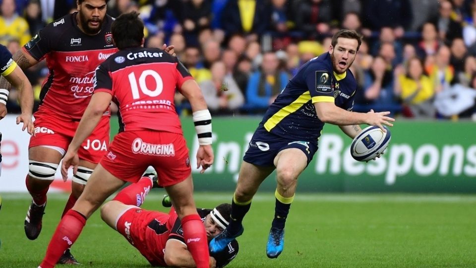 Camille Lopez of Clermont during the European Champions Cup quarter final match between Clermont and Toulon at Stade Marcel Michelin on April 2, 2017 in Clermont-Ferrand, France. (Photo by Dave Winter/Icon Sport)