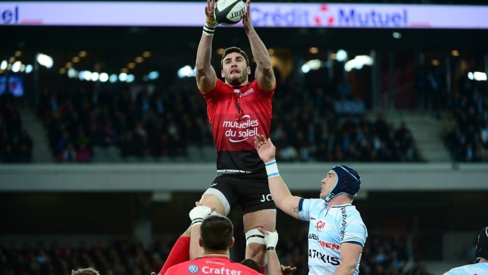 Charles Ollivon of Toulon  out jumps Bernard Le Roux of Racing 92 during the French Top 14 rugby union match between Racing 92 v RC Toulon at Stade Pierre Mauroy on March 26, 2016 in Lille, France.