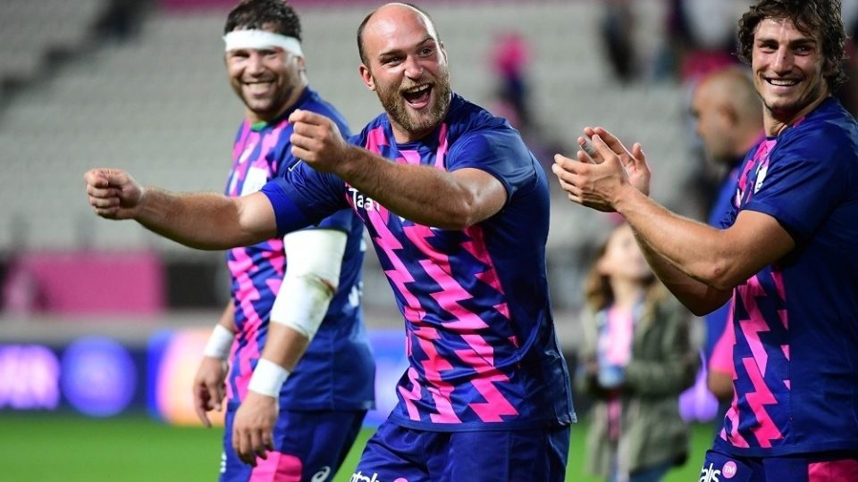 (R-L) Sylvain Nicolas of Stade Francais Paris, Antoine Burban of Stade Francais Paris and Willem Alberts of Stade Francais Paris make a lap of honour following the Top 14 match between Stade Francais Paris and FC Grenoble at Stade Jean Bouin on August 20, 2016 in Paris, France. (Photo by Dave Winter/Icon Sport)